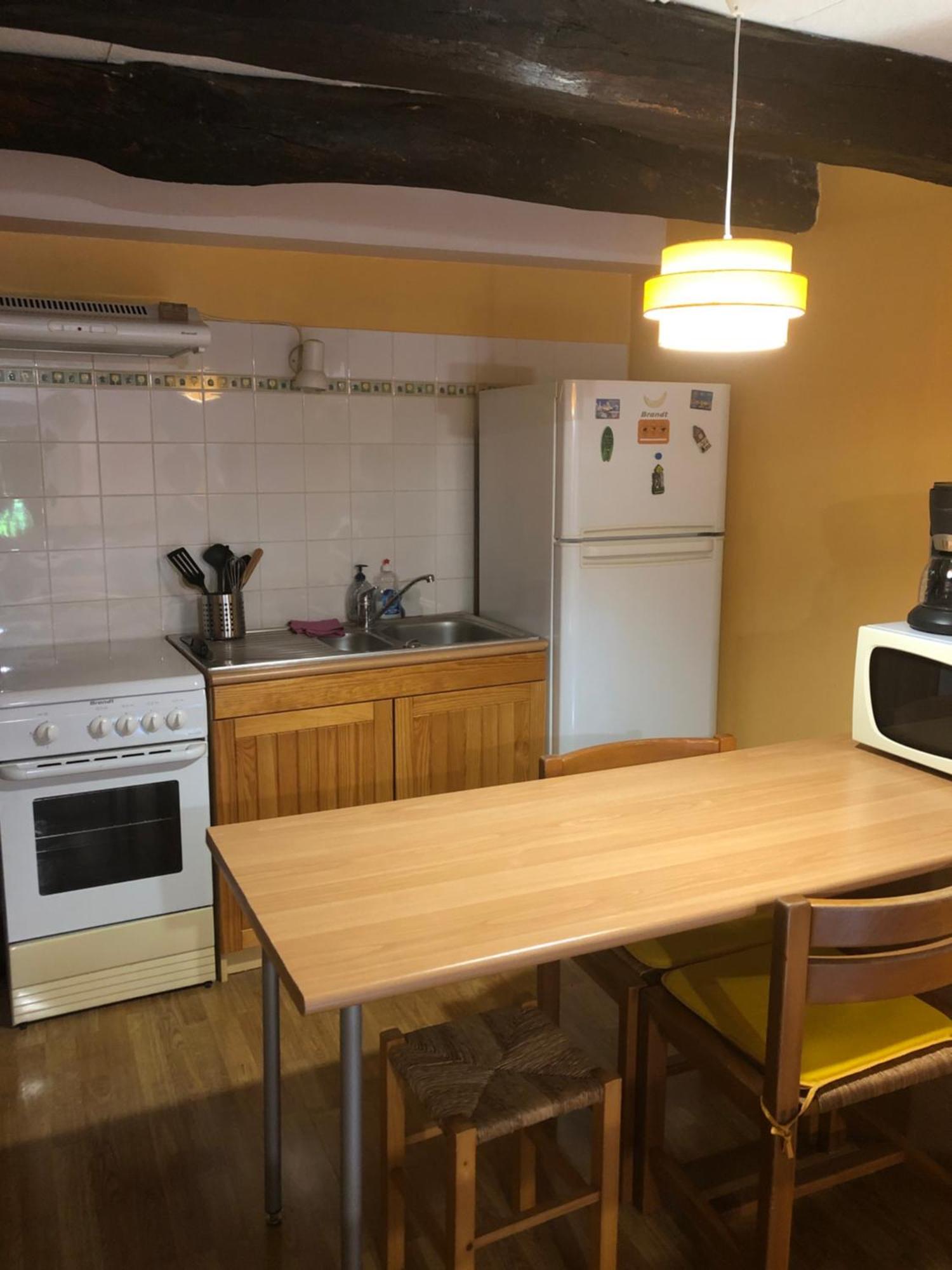 Dans Maison Privee